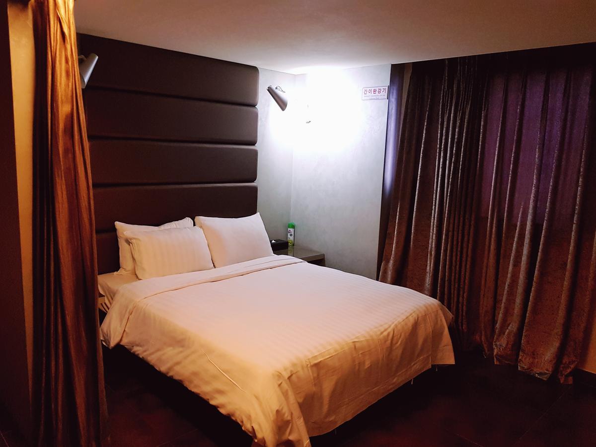 The California Hotel Seoul Seocho Exterior foto